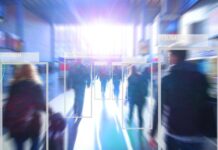 Professioni del futuro. Due ricerche a confronto