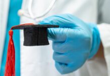 Enpam: 675 borse di studio per figli e orfani di medici e odontoiatri