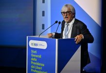 “Siamo professionisti della conoscenza, della competenza, della sapienza”